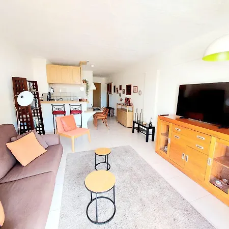 Lägenhet First Line Apartment !!! 50 M From La Pinta Beach !!! In Los Geranios Costa Adeje (Tenerife)